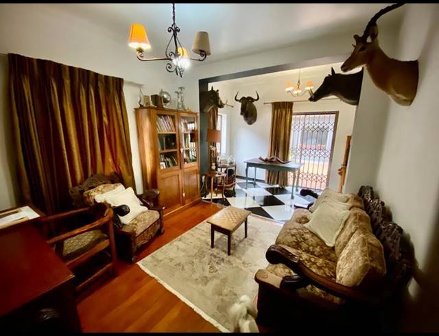 4 BEDROOM HOUSE FOR SALE IN PEACEHAVEN